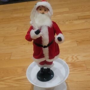 Vintage 2001 Buyers Choice The Carolers Festive Santa Claus